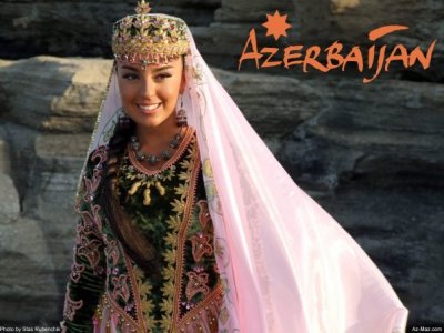 Национальные костюмы Азербайджана