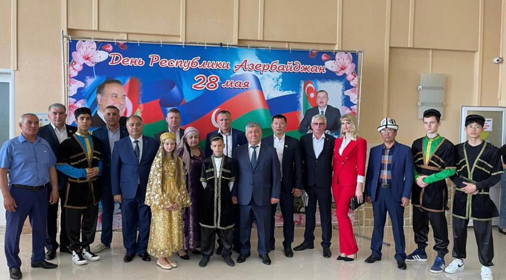 В Приморье ежегодно торжественно отмечается День Республики Азербайджан