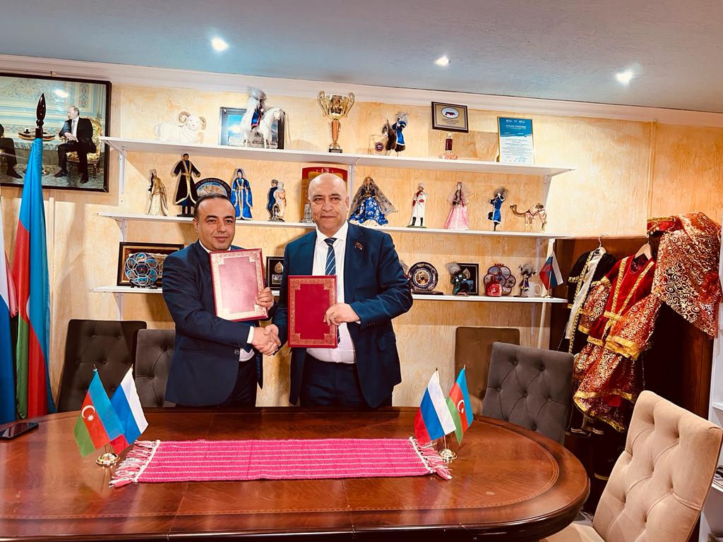 Подписано Соглашение о сотрудничестве и взаимодействии между ФНКА АзерРос и КС "МААР"