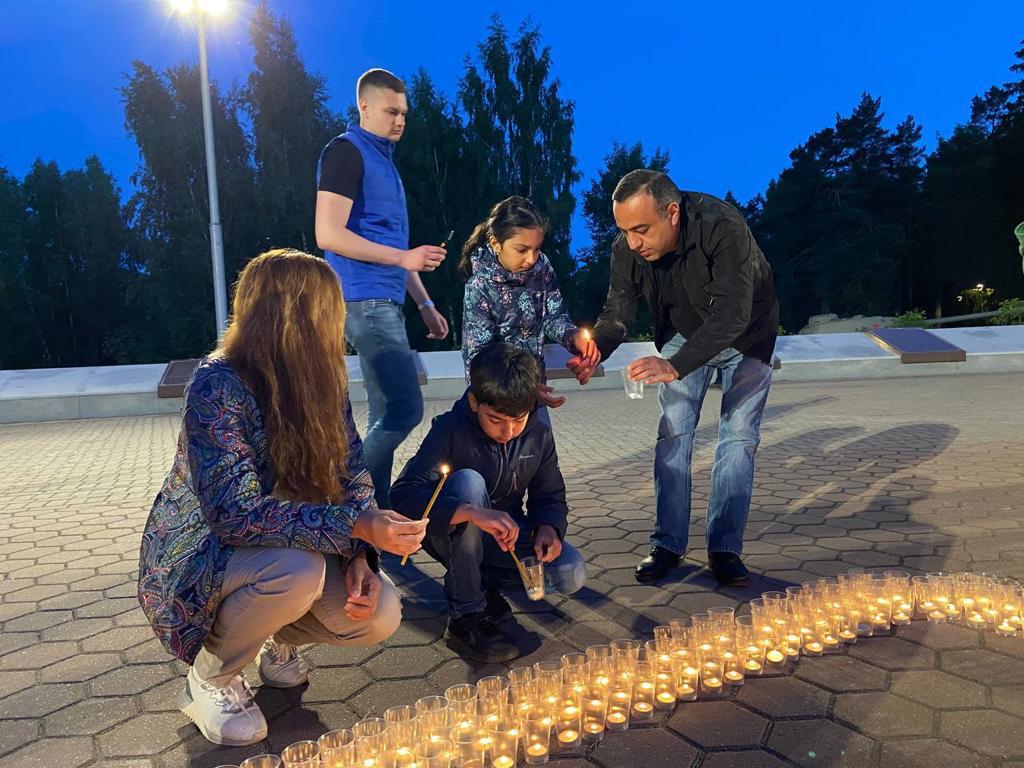 На территории Ленино-Снегирёвского военно-исторического музея состоялась акция "Свеча памяти"