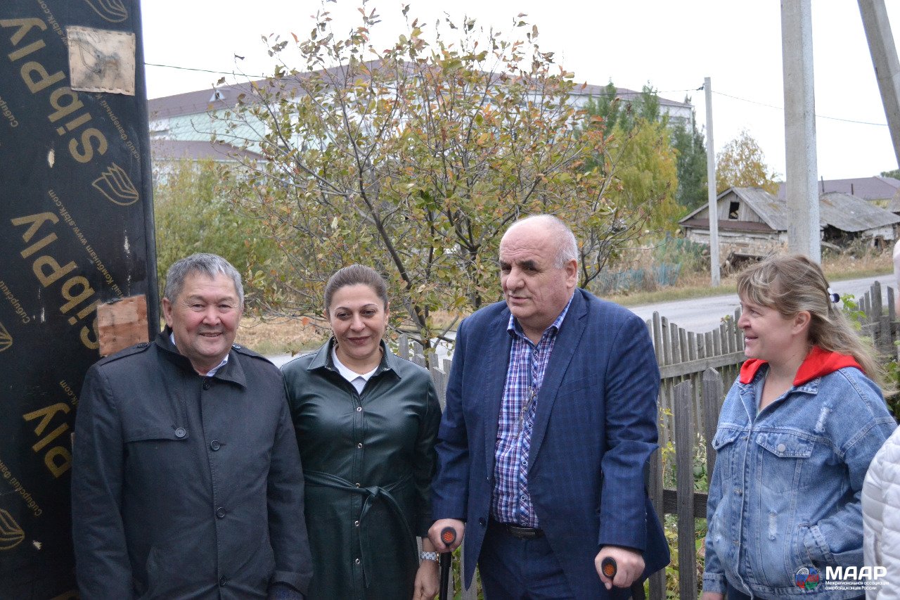 Омские азербайджанцы оказали помощь пострадавшим от пожара жителям Называевска
