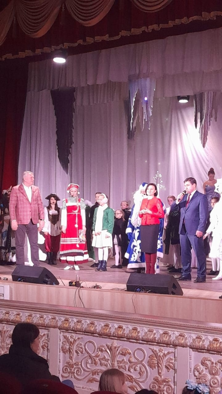 Азербайджанцы Оренбуржья подарили детям праздник